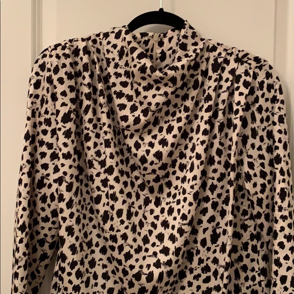 Zara blouse - Picture 3 of 5